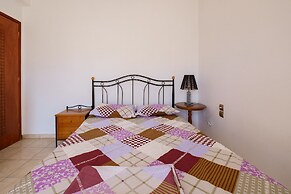 Relaxing Family Home near Beaches