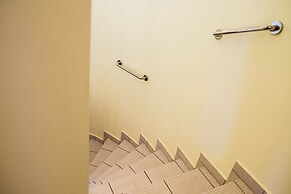 Relaxing Family Home near Beaches