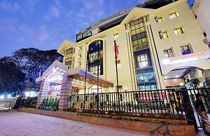 Manpho Bell Hotel & Convention Center