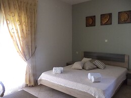 Rural Spacious Villa with Pool at Central Crete