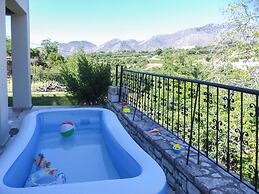 Rural Spacious Villa with Pool at Central Crete
