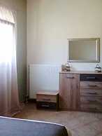 Rural Spacious Villa with Pool at Central Crete