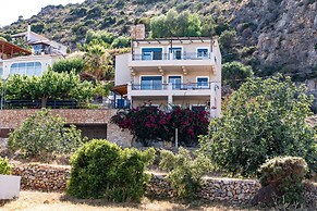 SeaView Flat Near the Beach