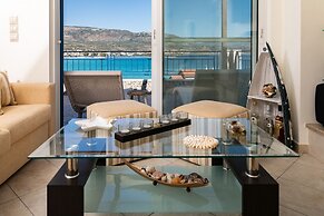 SeaView Flat Near the Beach