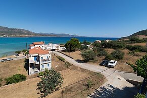 SeaView Flat Near the Beach