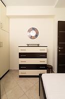 SeaView Flat Near the Beach