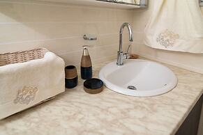 SeaView Flat Near the Beach