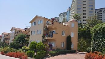 Goldcity Apartments
