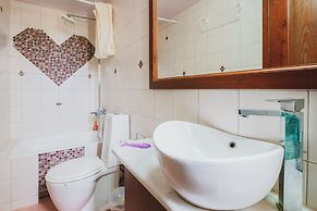 Serene Indoor Pool & Hamam Villa