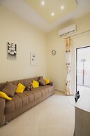 Spacious & New fully equipped Home with Parking