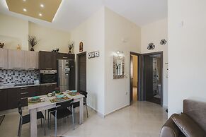 Spacious & New fully equipped Home with Parking