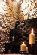 Spacious home with garden in Marathonas