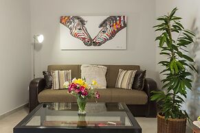 Splendid Views from a Cozy Cottage with a Garden Terrace