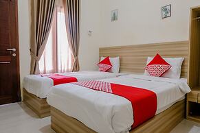 Capital O 1566 El Reyshi Family Residence