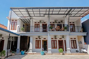 Capital O 1566 El Reyshi Family Residence