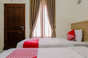 Capital O 1566 El Reyshi Family Residence