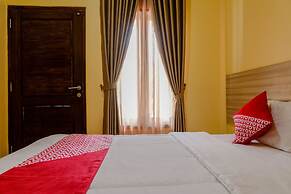 Capital O 1566 El Reyshi Family Residence