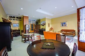 OYO 1429 Bastiana Residence