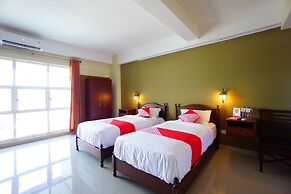 OYO 1429 Bastiana Residence