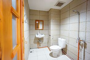 OYO 1429 Bastiana Residence