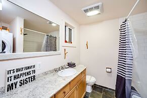 66sl - Hot Tub - Wifi - 3+ Bedroom - Sleeps 10 Home by Redawning