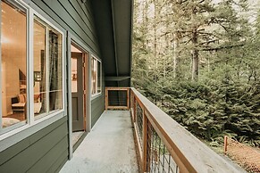 49sl - Hot Tub - Wifi - Fireplace - Sleeps 10 3 Bedroom Home by Redawn