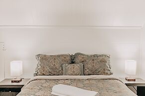 49sl - Hot Tub - Wifi - Fireplace - Sleeps 10 3 Bedroom Home by Redawn