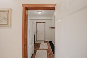 15mbh - Amazing Mountain Views - Hot Tub - Pets Ok 3 Bedroom Home by R