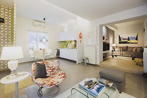 Stylish Garden Home - Holidays in Chania