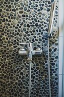 Stylish Garden Home - Holidays in Chania