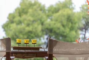 Beachside Haven, Poolside Serenity & Sunset Magic