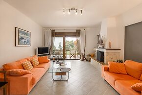 Beachside Haven, Poolside Serenity & Sunset Magic