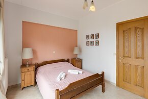 Beachside Haven, Poolside Serenity & Sunset Magic