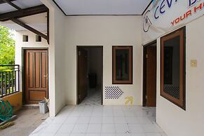 SPOT ON 1842 Cevilla Bnb Residence Syariah