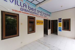 SPOT ON 1842 Cevilla Bnb Residence Syariah