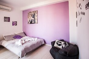 Thomis Beach Family Home Near the Sea