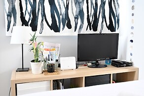 Top of the city Central studio with Acropolis View