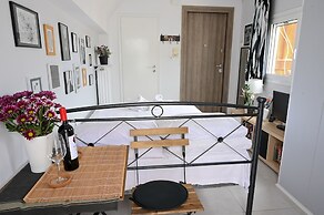 Top of the city Central studio with Acropolis View