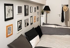 Top of the city Central studio with Acropolis View