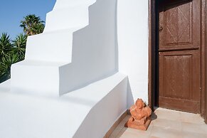 Traditional Cretan Stone House 2
