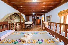 Traditional Cretan Stone House 2