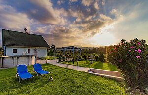 Villa Antzela with Private Pool and Gardens