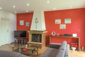 Villa Antzela with Private Pool and Gardens