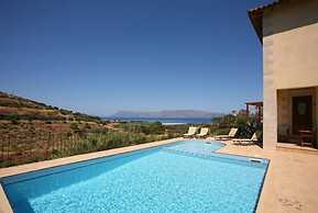 Villa Patriko Lux villa with pool next to Balos
