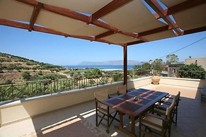 Villa Patriko Lux villa with pool next to Balos