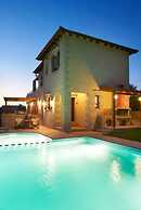 Villa Patriko Lux villa with pool next to Balos