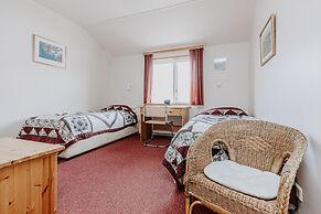 Guesthouse Narfastaðir