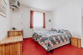 Guesthouse Narfastaðir