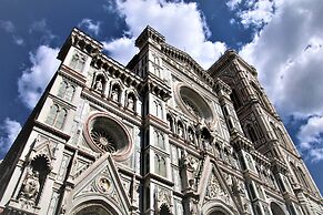 Elevator, Ac, Wifi - Heart of historic city center