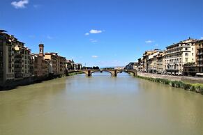 A Florence Palace - 4 Bedroom Apt - Santa Croce